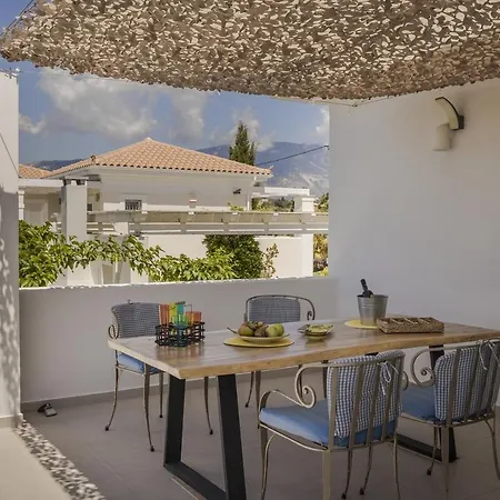 Ai Helis Summer House Villa *