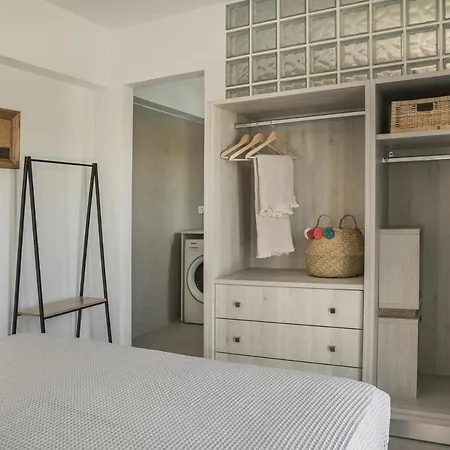 Ai Helis Summer House * Svoronata